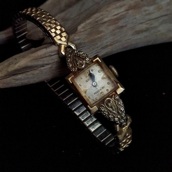 Gruen 10k gold filled ladies watch. Works needs service